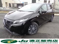 日産　ノート　Ｓ　ＦＯＵＲ　４ＷＤ　禁煙車