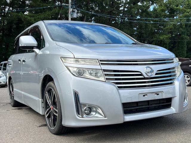 ４ＷＤ　２５０ハイウェイスター　ＣＤ／ＤＶＤ、ＥＴＣ、ＴＶ、バックカメラ、スマートキー、禁煙車、ＨＩＤ、オートライト、ハーフレザーシート、３列シート、Ｂｌｕｅｔｏｏｔｈ接続、両側電動スライドドア