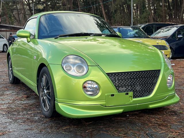 アクティブトップ　ナビ、ＣＤ／ＤＶＤ、ＥＴＣ、アルミホイール付き、ターボ