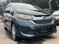 ホンダ　フリードハイブリッド　４ＷＤ　ハイブリッド　Ｇ　ＣＤ