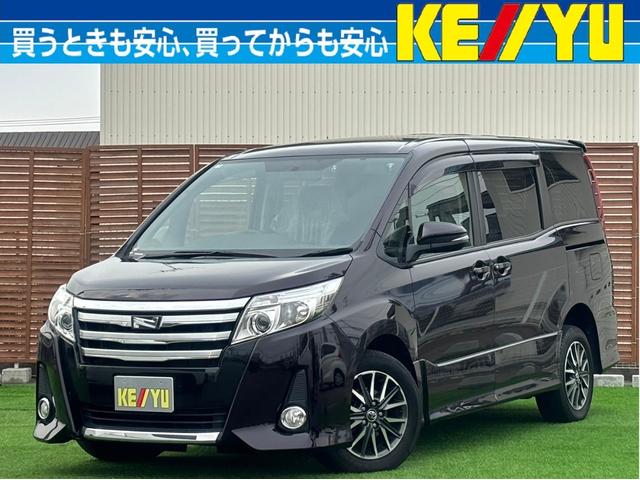 トヨタ ノア Ｓｉ　４ＷＤ　社外エンジンスターター付　左側電動スライドドア　純正ＳＤナビ　地デジＴＶ　ＣＤ　ＤＶＤ　Ｂｌｕｅｔｏｏｔｈ　バックカメラ　プッシュスタート　ＥＴＣ　オートＬＥＤヘッドライト　７人乗　禁煙車