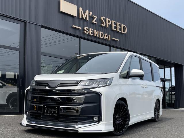 ノア(トヨタ) Ｓ−Ｚ　ＺＥＵＳコンプリートカー／ＦＳＲエアロ／４本出しマフラー１９インチホイール／１０．５インチデ 中古車画像