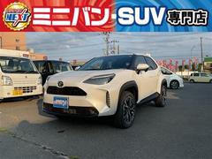 トヨタ　ヤリスクロス　Ｚ　４ＷＤ　スマートキー　衝突被害軽減システム