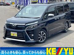 トヨタ　ヴォクシー　ＺＳ　煌ＩＩ　４ＷＤ　禁煙車