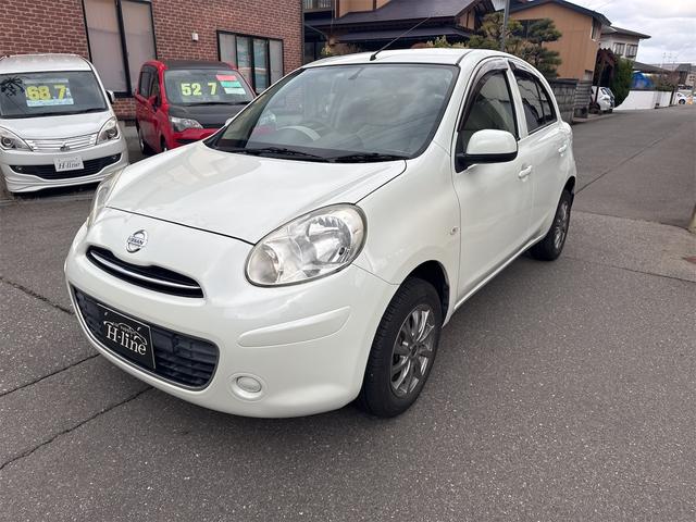 マーチ(日産) １２Ｇ　ＦＯＵＲ　プッシュスタート　４ＷＤ　ナビＴＶ　Aftermarketアルミホイール　スマートキー　電動格納ミラー　ＣＶＴ　盗難防止システム　衝突安全ボディＡＢＳ　エアコン　パワーステアリング　パワーウィンドウ　エンジンスターター 中古車画像