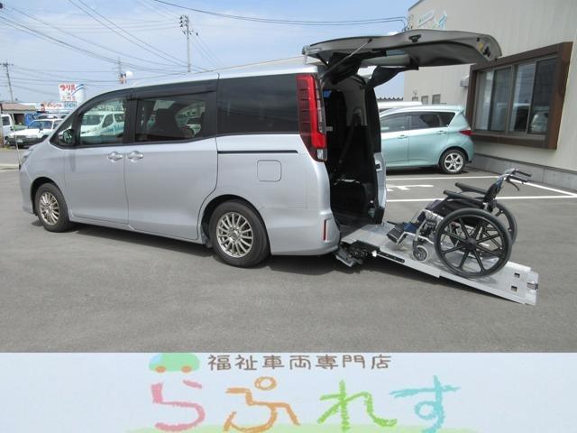 トヨタ ノア Ｇ　車いす仕様車スロープタイプ　タイプＩ　車いす２脚仕様　ストレッチャー　ウインチ　スロープ　福祉車両　電動固定装置　オートクルーズコントロール　衝突安全ボディ