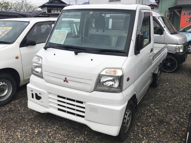 4WD 5速マニュアル 軽トラック 2名乗り ホワイト(1枚目)