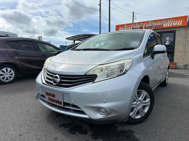 ナビ搭載！迷う道も知らない道も安心して走れます！ ＣＤ　ＤＶＤ再生　ＵＳＢ　ミュージックプレイヤー接続可　エアコン