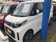 ルークス X 4WD 両側スライド・片側電動 クリアランスソナー 衝突被害軽減システム オートライト LEDヘッドランプ スマートキー アイドリングストップ 電動格納ミラー シートヒーター ベンチシート CVT 中古車画像