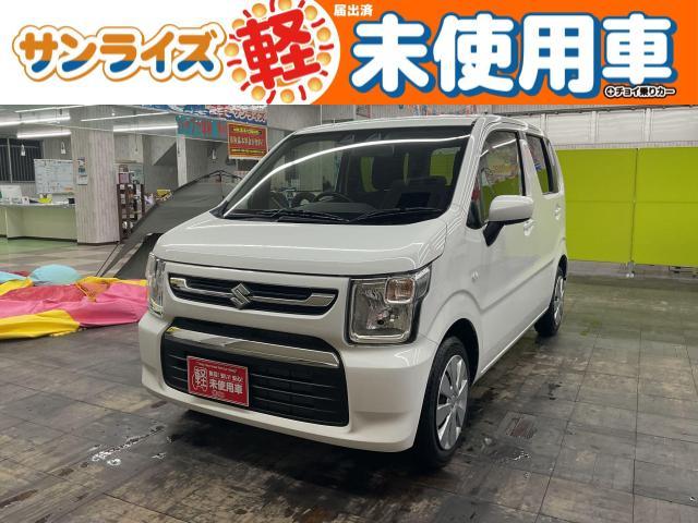 ＦＸ　ＦＸ（４名）　４ＷＤ　届出済未使用車　衝突被害軽減システム　盗難防止システム　衝突安全ボディ　クリアランスソナー　シートヒーター　オートライト　電動格納ミラー(1枚目)