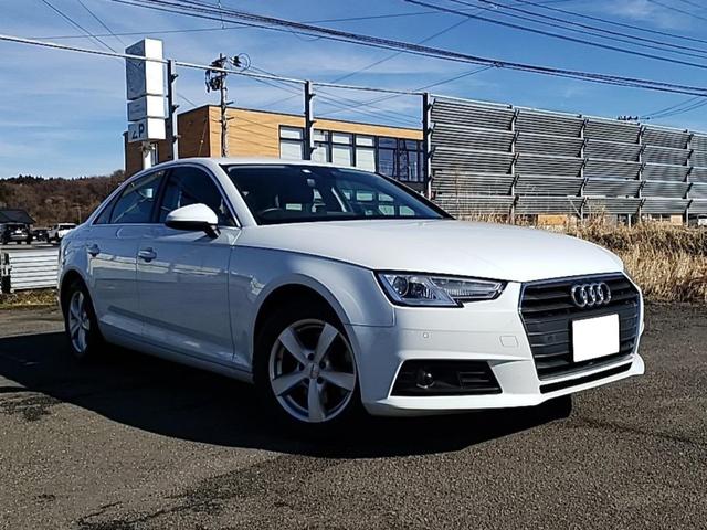 Ａ４(アウディ) ２．０ＴＦＳＩ　黒革シート　パワーシート　シートヒーター　バックカメラ　ＡＣＣ　ＨＩＤ 中古車画像