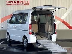 エブリイワゴン 車いす移動車 後部電動固定 リヤシート付 パートタイム4WD 車いす用スロープ 電動ウインチ 可倒式リヤシート シートヒーター リヤヒーター LEDヘッドライト 社外AW 純正オーディオ キーレス 中古車画像