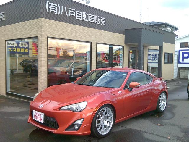 86 GTリミテッド 車高調 TRDマフラー HKSスーパーチャージャー ETC バックカメラ TV AT HIDヘッドランプ スマートキー アルミホイール 盗難防止システム 衝突安全ボディ ABS ESC(1枚目)