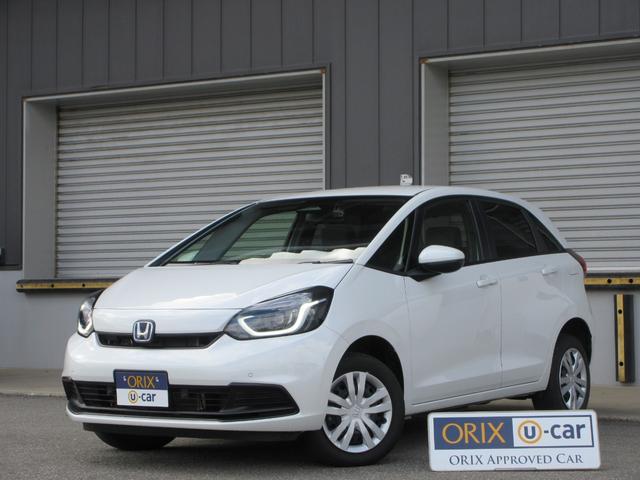 フィット(ホンダ) ｅ：ＨＥＶベーシック　４ＷＤ　ＥＴＣ　バックカメラ　クリアランスソナー　ナビ　Ｂｌｕｅｔｏｏｔｈ　ＵＳＢ　レーダークルーズコントロール　衝突被害軽減システム　ＬＥＤヘッドライト　ワイパーデアイサー　ドライブレコーダー 中古車画像