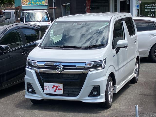 ハイブリッドＺＸ　４ＷＤ　　全周囲カメラ　ナビ　クリアランスソナー　オートクルーズコントロール　レーンアシスト　衝突被害軽減システム　ＬＥＤヘッドランプ　スマートキー　アイドリングストップ　シートヒーター