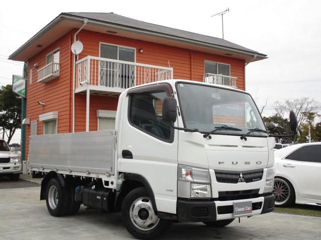 キャンター 全低床　２Ｔ平ボディ　５ＭＴ　１４０６９キロ　ＥＴＣ　スペアキー付き　ＡＢＳ　車両総重量４３０５Ｋｇ（1枚目）