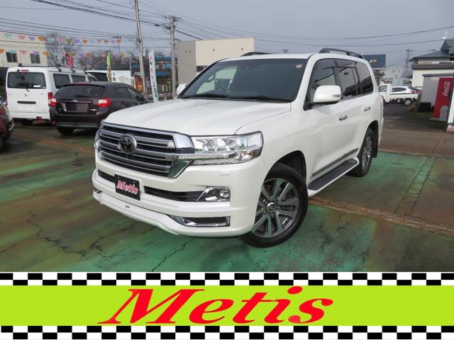 ランクル２００入庫です！４ＷＤ！ヒッチメンバー！ モデリスタフルエアロ！リヤモニター！ドラレコ！純正エンスタ！サンルーフ！