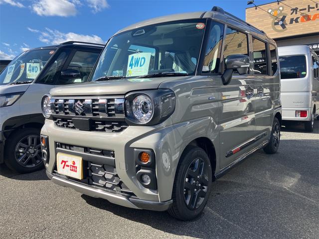 スペーシアギア(スズキ) ハイブリッドＸＺ　４ＷＤ　両側電動スライドドア　クリアランスソナー　オートクルーズコントロール　レーンアシスト　衝突被害軽減システム　オートライト　ＬＥＤヘッドランプ　スマートキー　アイドリングストップ　シートヒーター 中古車画像