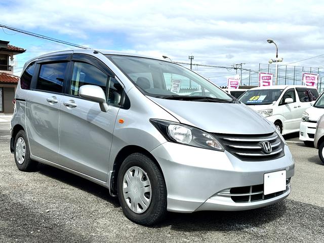Ｇ　車検２年　１ヶ月保証　修復歴なし　禁煙車　ＥＴＣ　バックカメラ　ナビ　ＴＶ　両側スライドドア　キーレスエントリー　電動格納ミラー　３列シート　ウォークスルー　ＣＶＴ　ＣＤ