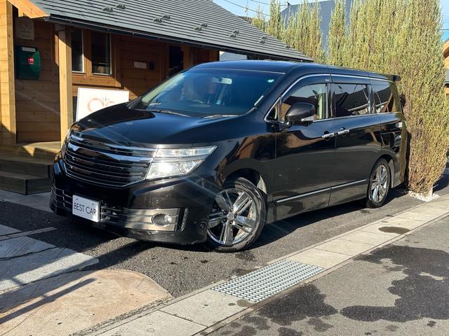NISSAN ELGRAND RIDER BLACK LINE BLACK LEATHER SEAT