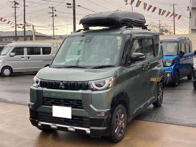 滑りやすい状況の道路でも４ＷＤなら安心！ アイドリングストップ　電動格納ミラー　シートヒーター　ベンチシート　ＣＤ