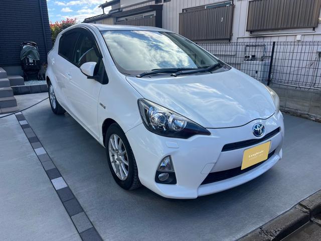 アクア(トヨタ) Ｓ　純正ナビ・フルセグＴＶ・バックカメラ・ＥＴＣ 中古車画像