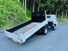 いすゞ　エルフトラック　ダンプ　スライドキャリアダンプ　積載量４０００ｋｇ　６速マニュアル