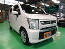 ＦＸ　４ＷＤ　５速マニアル．キーフリー．ＯＰパール．衝突被害軽減ブレーキスズキセーフティサポート．プッシュスタート　キーフリーシステム．フルオートＡＣ．両側シートヒーター．ＬＥＤテール．届出済未使用車(1枚目)