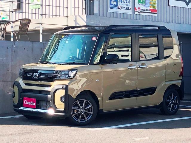 ダイハツ タント ファンクロス　届出済未使用車　スマートアシスト　パノラミックモニター対応カメラ　両側おパワースライドドア　２トーンカラー　フルＬＥＤヘッドライト　キーフリーシステム　電動パーキングブレーキ　シートヒーター