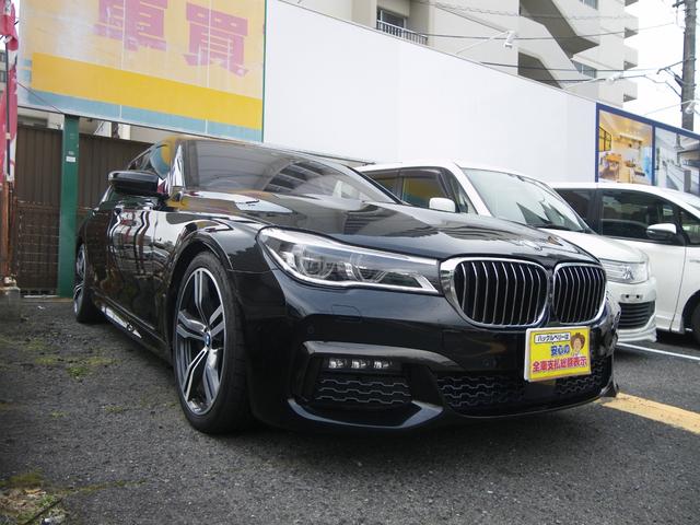 ＢＭＷ ７シリーズ ７４０ｉ　Ｍスポーツ　リアコンフォートパッケージ黒革Ｔベルトチェーンドライビングアシストプラスサンルーフ純正ナビ全方位カメラフルセグＢｌｕｅｔｏｏｔｈドラレコＥＴＣオートワイパーＬＥＤライト純正２０インチアルミＧＯＯ鑑定