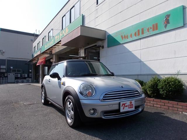 ＭＩＮＩ(ミニ) クーパー　禁煙車・電動格納ミラー・ＥＴＣ・クルーズコントロール・６ＡＴ・純正アルミ・ＣＤ・エアコン・ 中古車画像