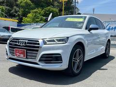アウディ　ＳＱ５　ベースグレード　４ＷＤ　ドライブレコーダー　全周囲カメラ