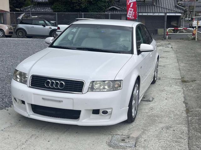 A4（アウディ）　左ハンドル　ＥＴＣ　アルミホイール　ＣＶＴ　キーレスエントリー 中古車画像