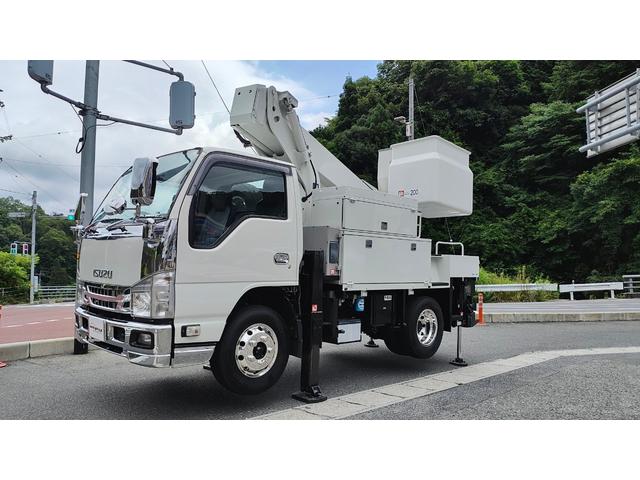　高所作業車　アイチ製　ＳＨ１１Ａ　１１ｍ　２００ｋｇバケット　６速ＭＴ　ＥＴＣ　メモリー地デジナビ　ドライブレコーダー