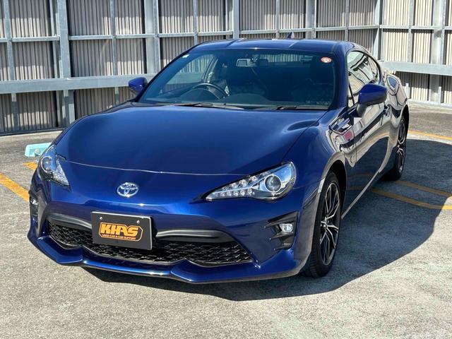 ８６(トヨタ) ＧＴ　バックカメラ　ナビ　ＴＶ　オートクルーズコントロール　ＭＴ　ＬＥＤヘッドランプ　スマートキー　電動格納ミラー　アルミホイール　盗難防止システム　衝突安全ボディ　ＡＢＳ　ＥＳＣ 中古車画像
