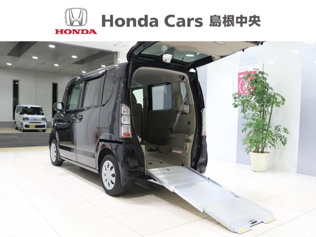Ｇ・Ｌパッケージ車いす仕様車　横滑り防止装置　アイドリングストップ　スマートキー