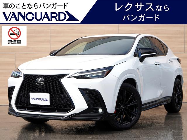 レクサス ＮＸ３５０ｈ　Ｆスポーツ　４ＷＤ　ムーンルーフ　ＴＲＤエアロ・ドアミラーカバー　赤黒革　１４インチディスプレーオーディオ　ナビＴＶ　パノラミックビュー　ＬＥＸＵＳチームメイト　３眼フルＬＥＤライト　オレンジブレーキキャリパー