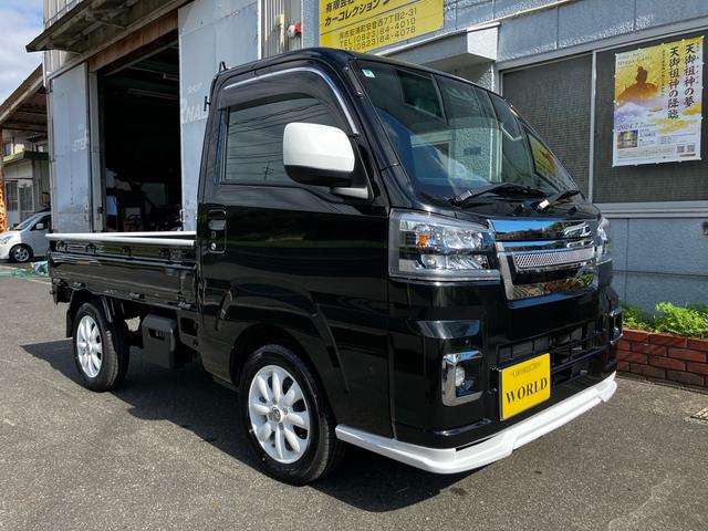 ハイゼットトラック スタンダード　ワンオーナー　禁煙車　５速ＭＴ　衝突被害軽減システム　レーンアシスト　前後ドラレコ　ＥＴＣ　ＬＥＤヘッドライト　フォグライト　スマートキー　コーナーセンサー　ＡＷ１４インチ　荷台マット付き　作業灯（1枚目）