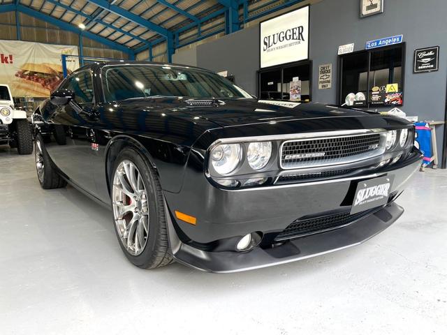 ダッジ・チャレンジャー(ダッジ) ＳＲＴ８　３９２　２０１２年モデル　Ｖ８　６．４Ｌ　ＮＡ　サンルーフ 中古車画像