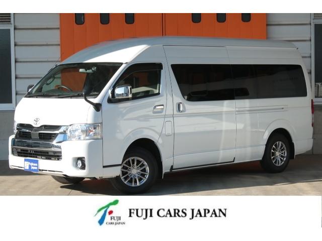 　４ＷＤ　ツインサブバッテリー　１５００Ｗインバーター　コンバーター　外部電源　１２Ｖ冷蔵庫　電子レンジ　１９インチテレビ　シンク　リアスピーカー２個　１００Ｖ冷蔵庫