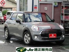 ＭＩＮＩ　ＭＩＮＩ　クーパー　ユーザー様下取直売車　禁煙車　５ドア