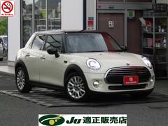 ＭＩＮＩ　ＭＩＮＩ　クーパー　禁煙車　５ドア　ＭＩＮＩドライビングモード