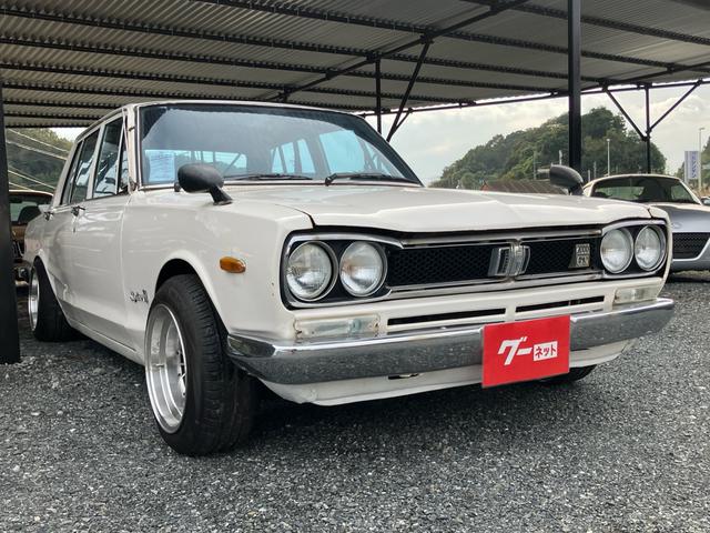 スカイライン(日産) ２０００ＧＴ 中古車画像