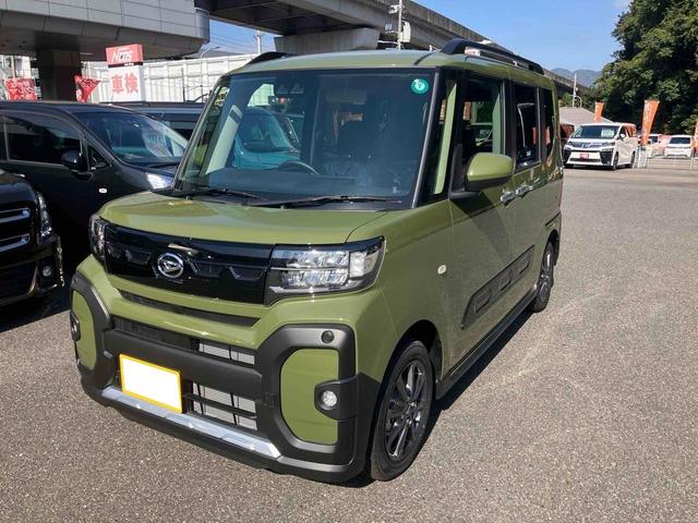 ＬＥＤヘッドランプ　スマートキー　シートヒーター 両側電動スライドドア　９インチスマホ連携ディスプレイオーディオ　ＴＶ