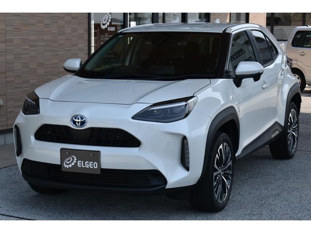 ハイブリッドＺ　禁煙車　純正ディスプレイオーディオ＋ナビ　Ｂｌｕｅｔｏｏｔｈ　ＵＳＢ入力　ＥＴＣ　ＬＥＤヘッドアライト　クルーズコントロール　コーナーセンサー　シートヒータ　車線逸脱防止　カーテンエアバック