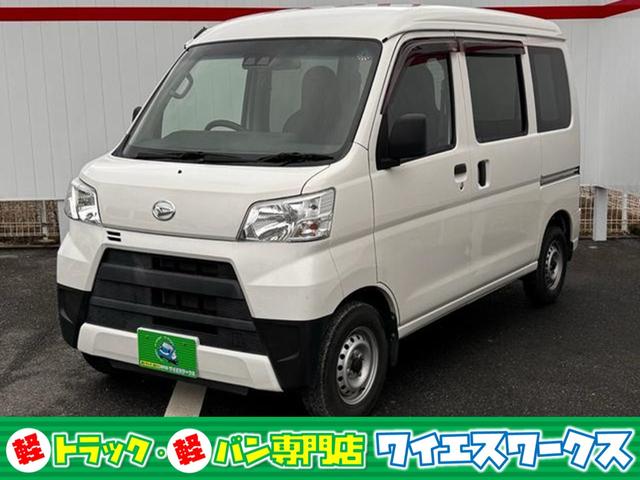 アイドリングストップでガソリンを節約！ 運転席エアバッグ　助手席エアバッグ　エアコン　パワーステアリング