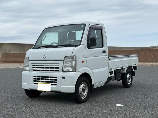 ４ＷＤ　５速マニュアル　エアコン　パワステ ３方開　ゲートプロテクター　荷台マット