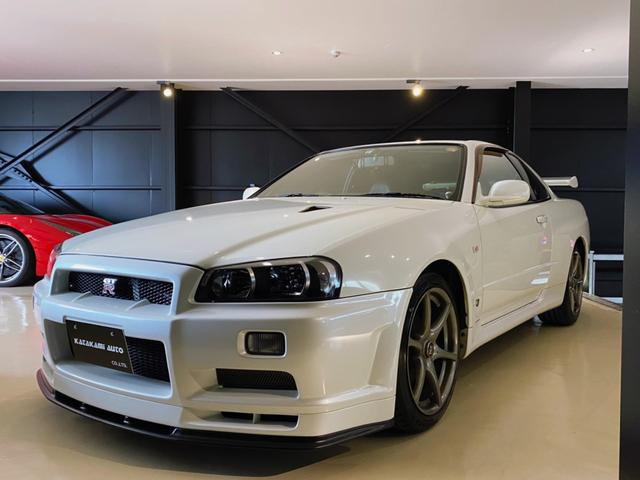 日産 スカイラインgt r vスペックii nur仕様 エンブレム ヘッドカバー nismoフルスケールメーター ディーラーにて交換 マフラー以外オリジナルの中古車 車体価格1750万円 01 平成13 年式 走行メータ交換9 8万キロ 車体色パールホワイト 広島県 日産 スカイラインgt r vスペックii nur仕様 エンブレム ヘッドカバー nismoフルスケールメーター ディーラーにて交換 マフラー以外オリジナルの中古車 車体価格1750万円 01 平成13 年式 走行メータ交換9 8万キロ 車体色パールホワイト 広島県
