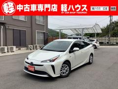 トヨタ　プリウス　Ｓ　衝突被害軽減ブレーキ　バックカメラ　アダプティブクルーズコントロール