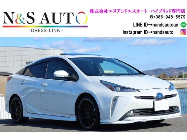 トヨタ プリウス Ａプレミアム　４ＷＤ　四駆　寒冷地仕様　ＴＲＤエアロ　ＴＲＤ１８インチアルミホイール　サンルーフ　本革シート　アルパイン９型ナビ　アルパインスピーカー　レーダークルーズ　オートハイビーム　クリアランスソナー　ＥＴＣ